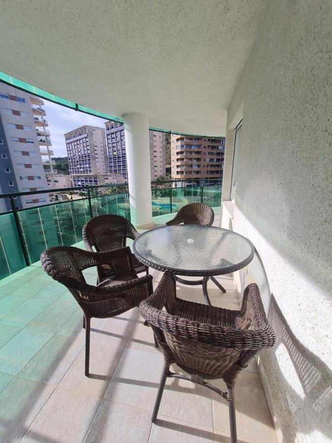 Elegant 2-Bedroom Apartment In Benidorm With Private Pool And Scenic Garden Views Cala de Finestrat Exterior foto